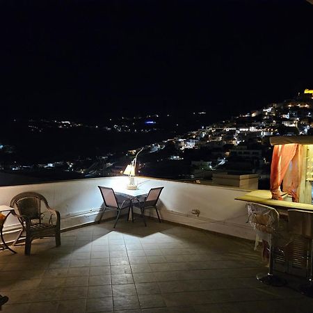 New Style In The Neighborhood Apartment Ermoupoli Exterior photo
